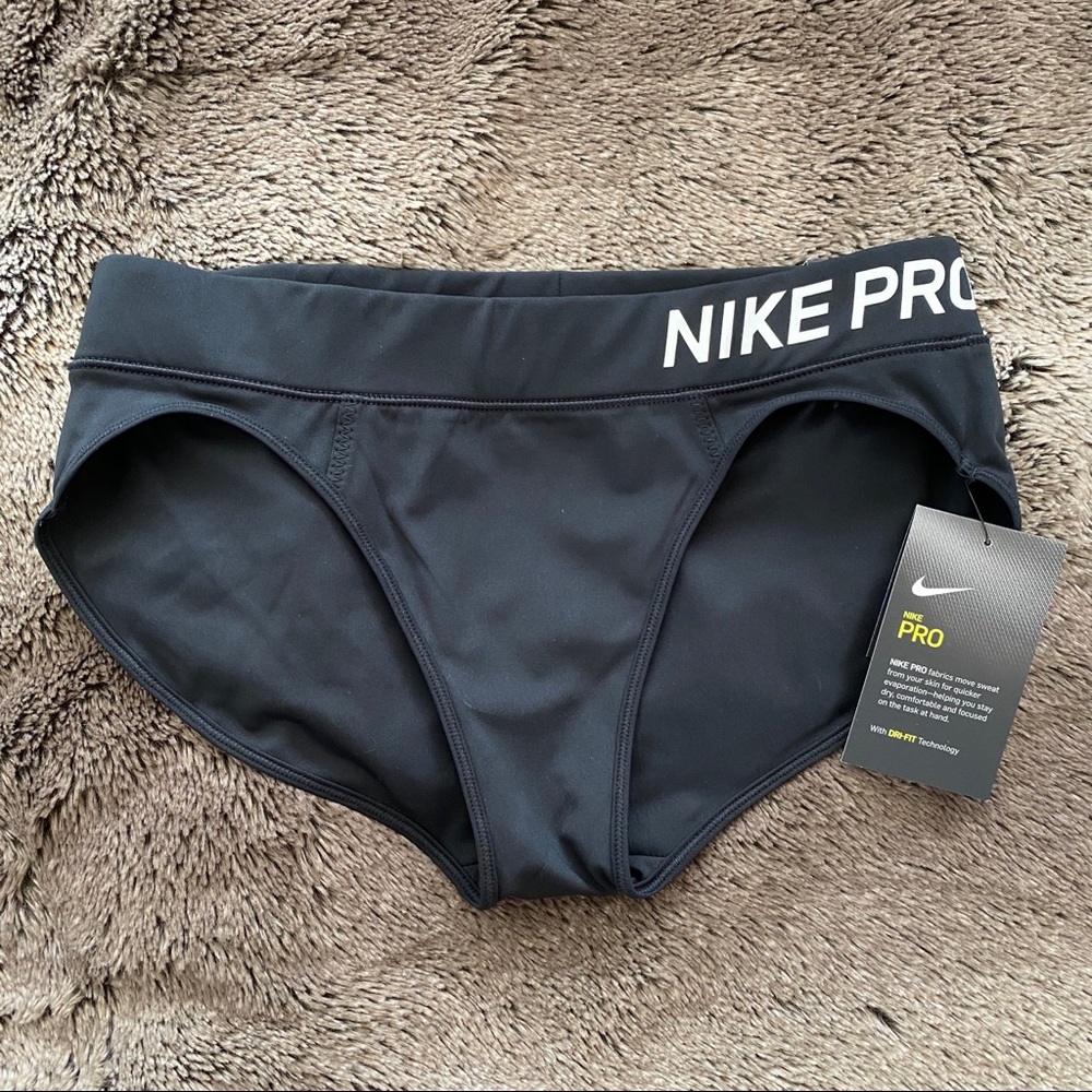 Nike Pro Bottoms